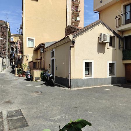 Le Case Del Cortile Katanya Dış mekan fotoğraf